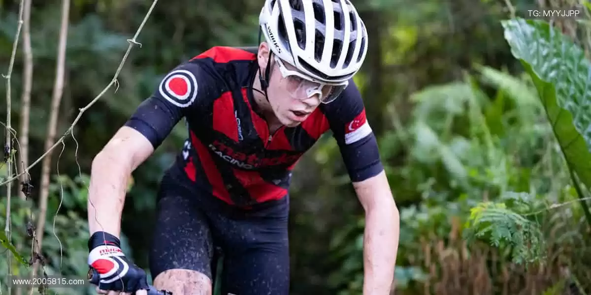 🔥 周边好物，让热爱从赛场延伸到生活！